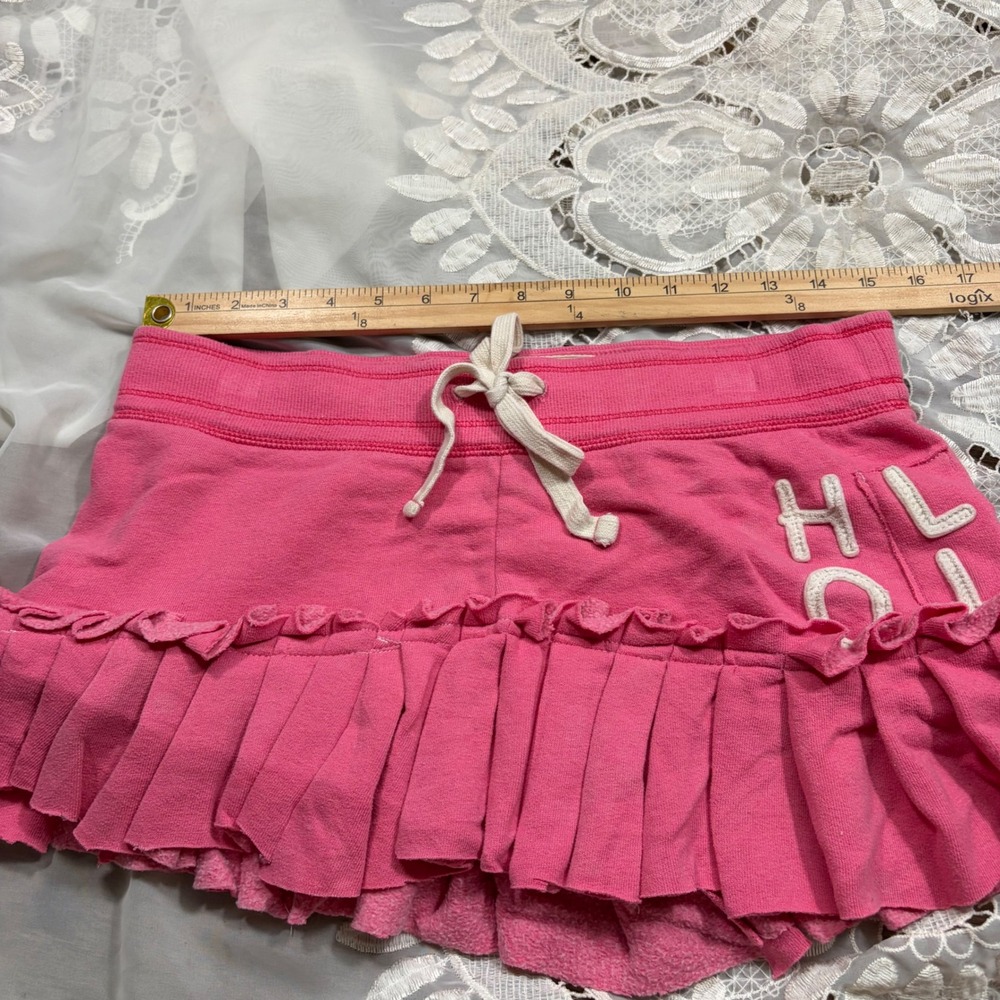 RARE Y2K Hollister Pink Fleece Ruffle Mini Skirt Logo Drawstring Skirt S - Picture 4 of 6